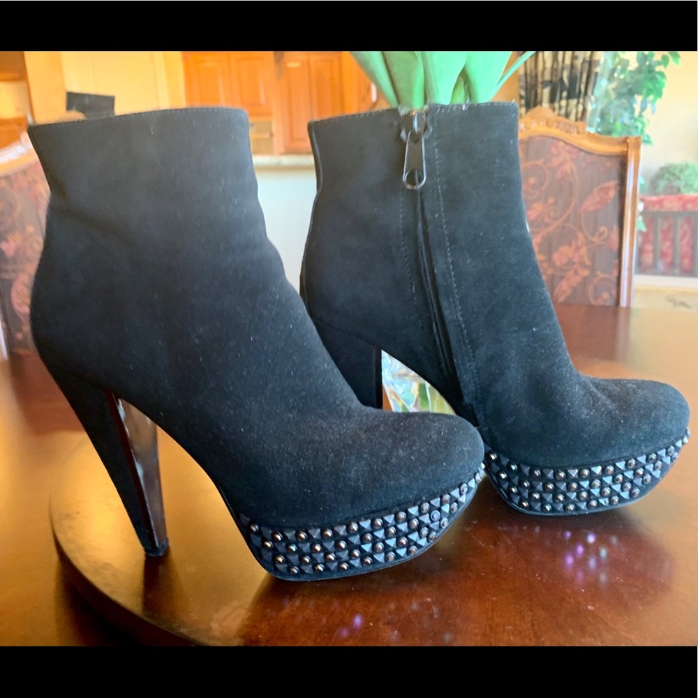 Sam Edelman black woman’s size 8 boots